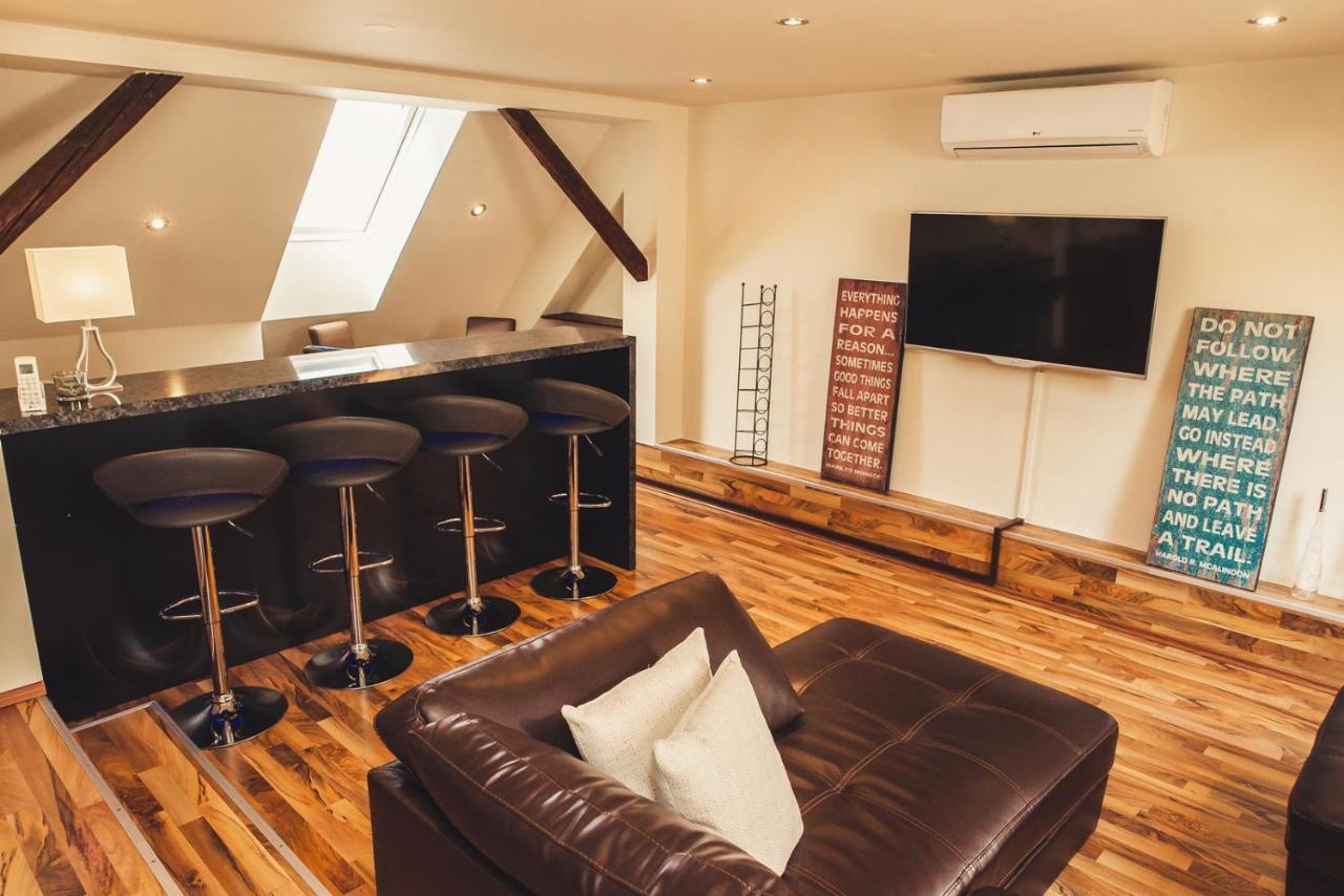 Skol Apartment S Parkiriscem Celje Dış mekan fotoğraf